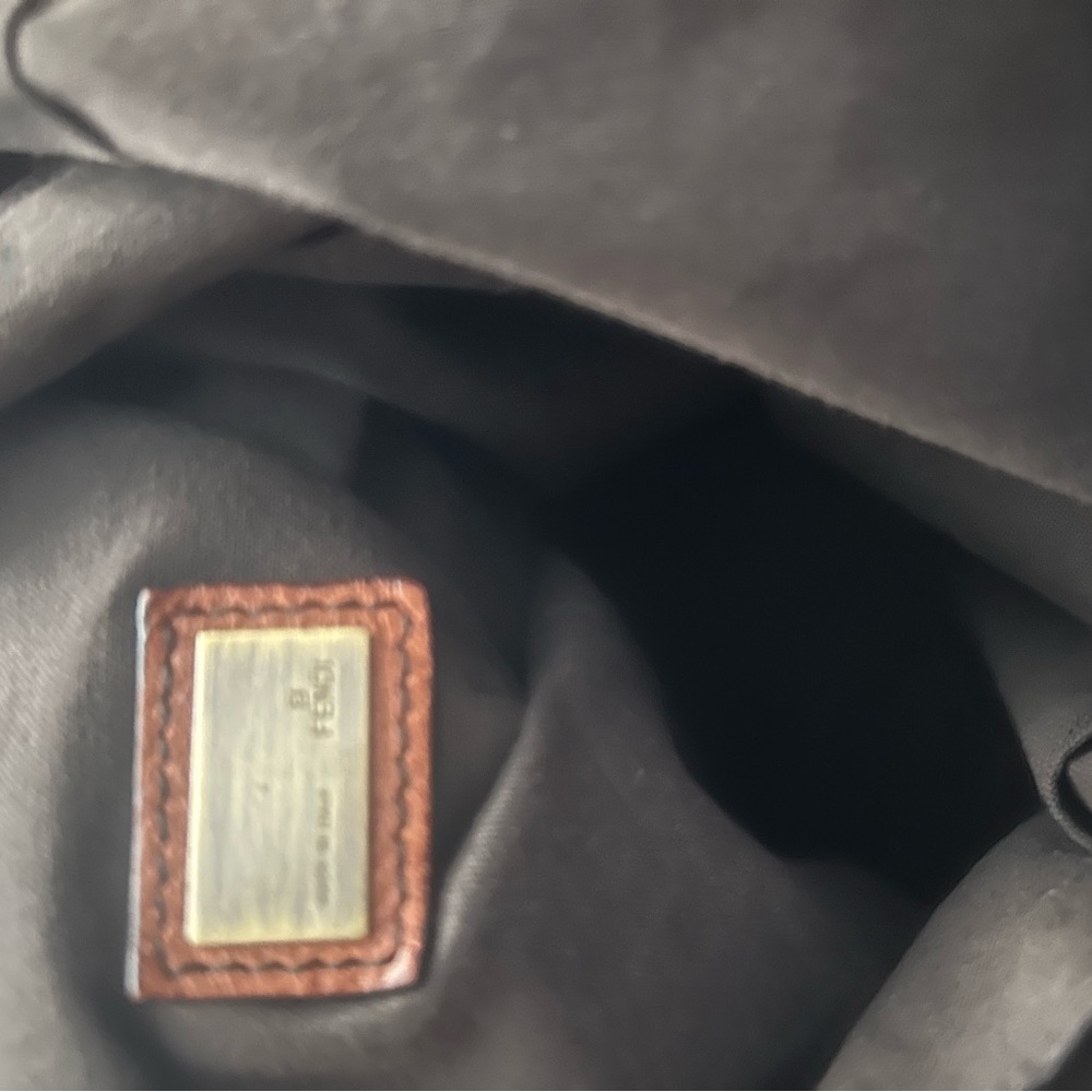 Fendi Vintage Palazzo Bucket Bag - Picture 4 of 12